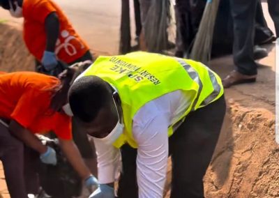 Wavamuno road cleaning