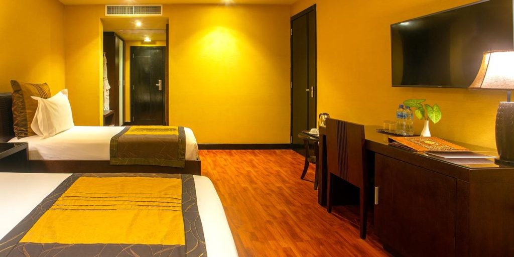 Speke Resort -Munyonyo Executive twin room